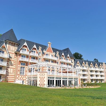 B'O リゾート＆スパ Bagnoles de l'Orne Normandie エクステリア 写真
