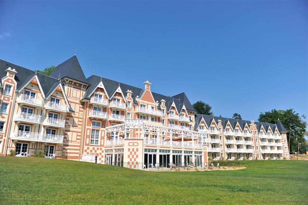 B'O リゾート＆スパ Bagnoles de l'Orne Normandie エクステリア 写真